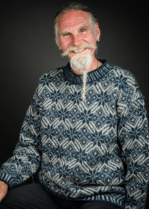 Kari HestnesOrigo Genser