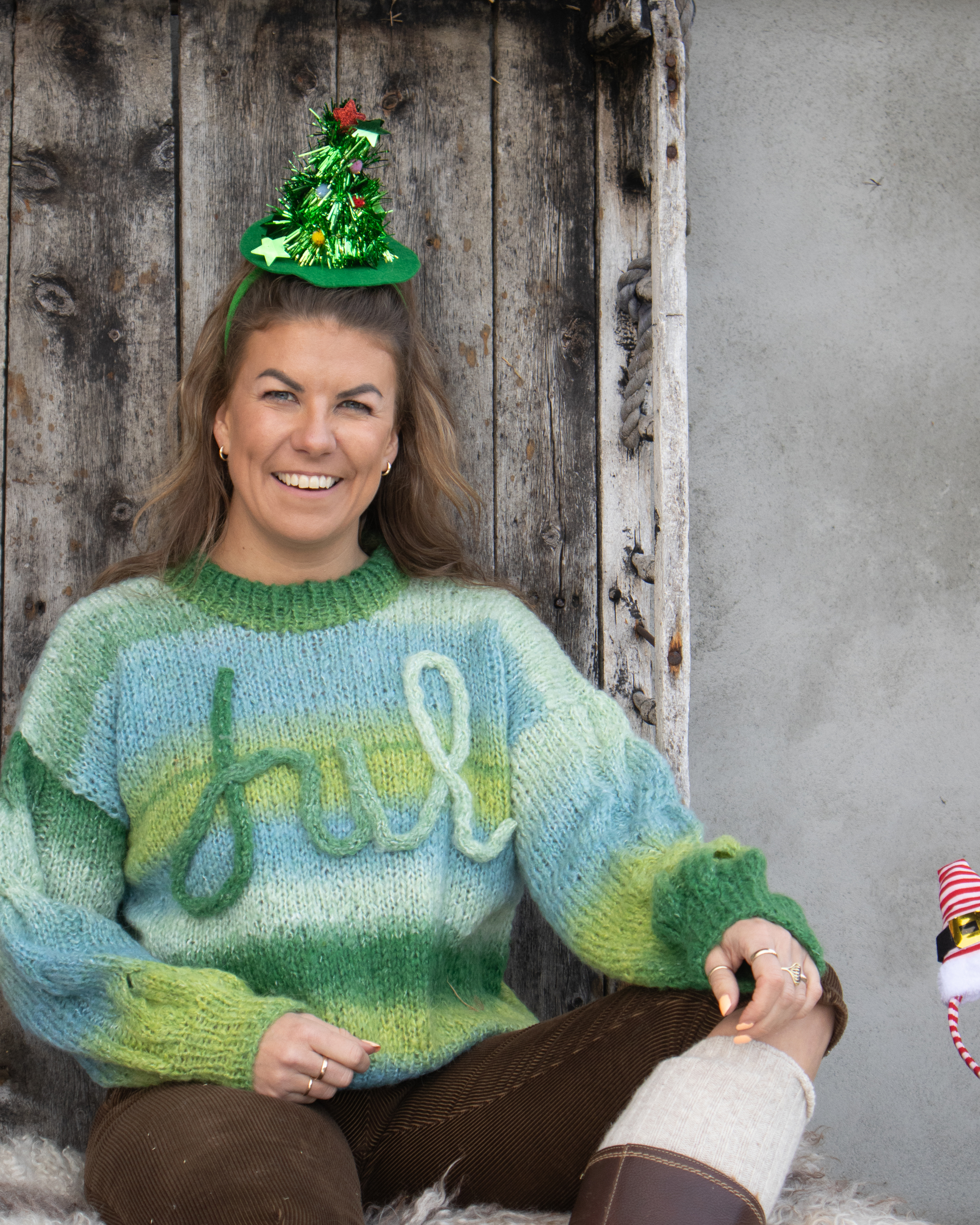 Ane Kydland ThomassenScript Genser i Twisty Air