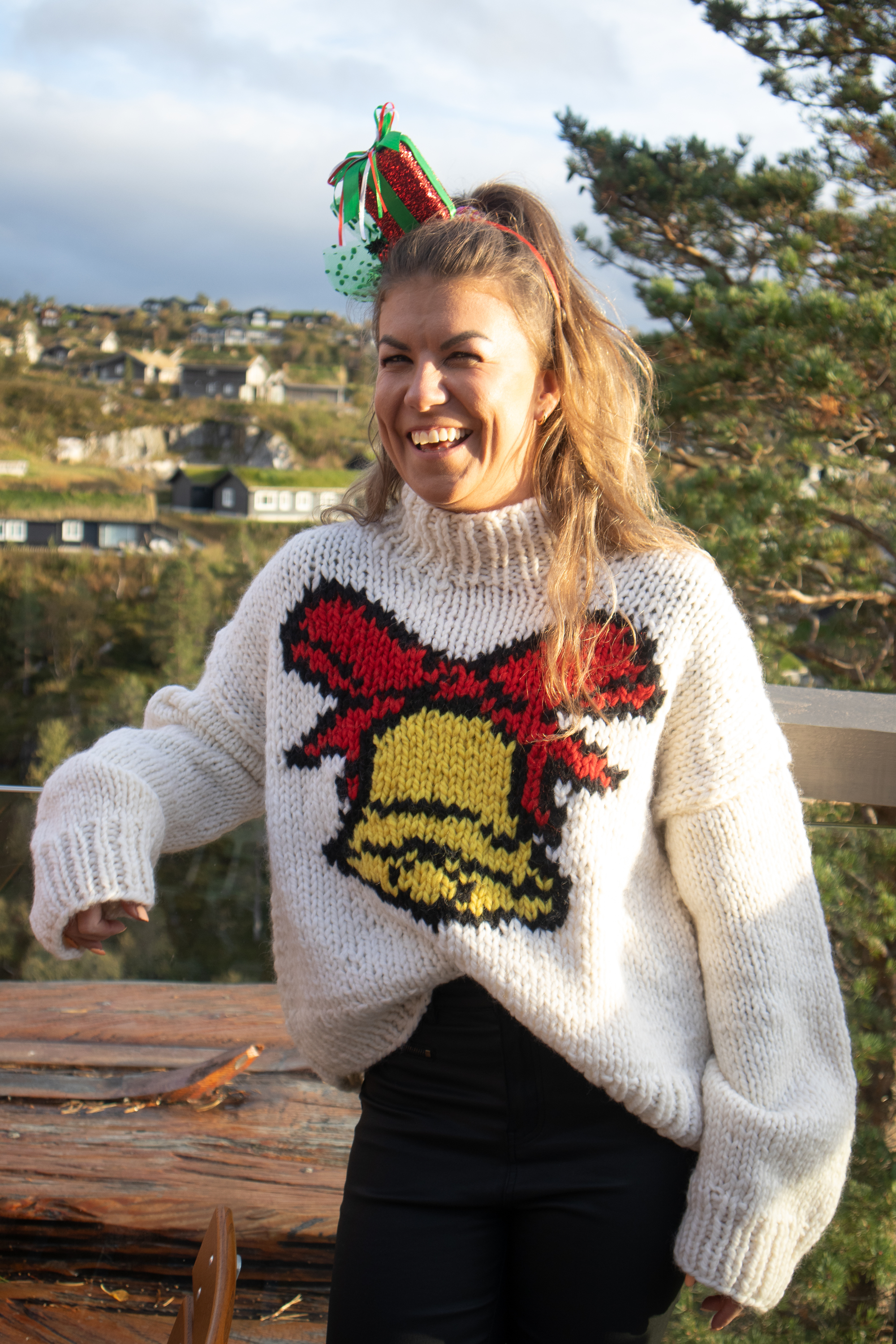 Brit Frafjord ØrstavikHolly Genser