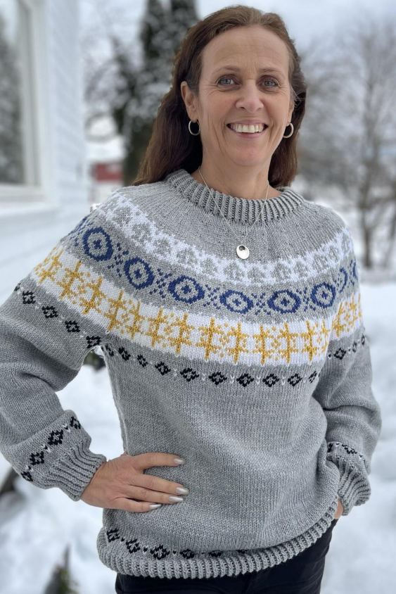 FerdigstrikkaHagl Genser