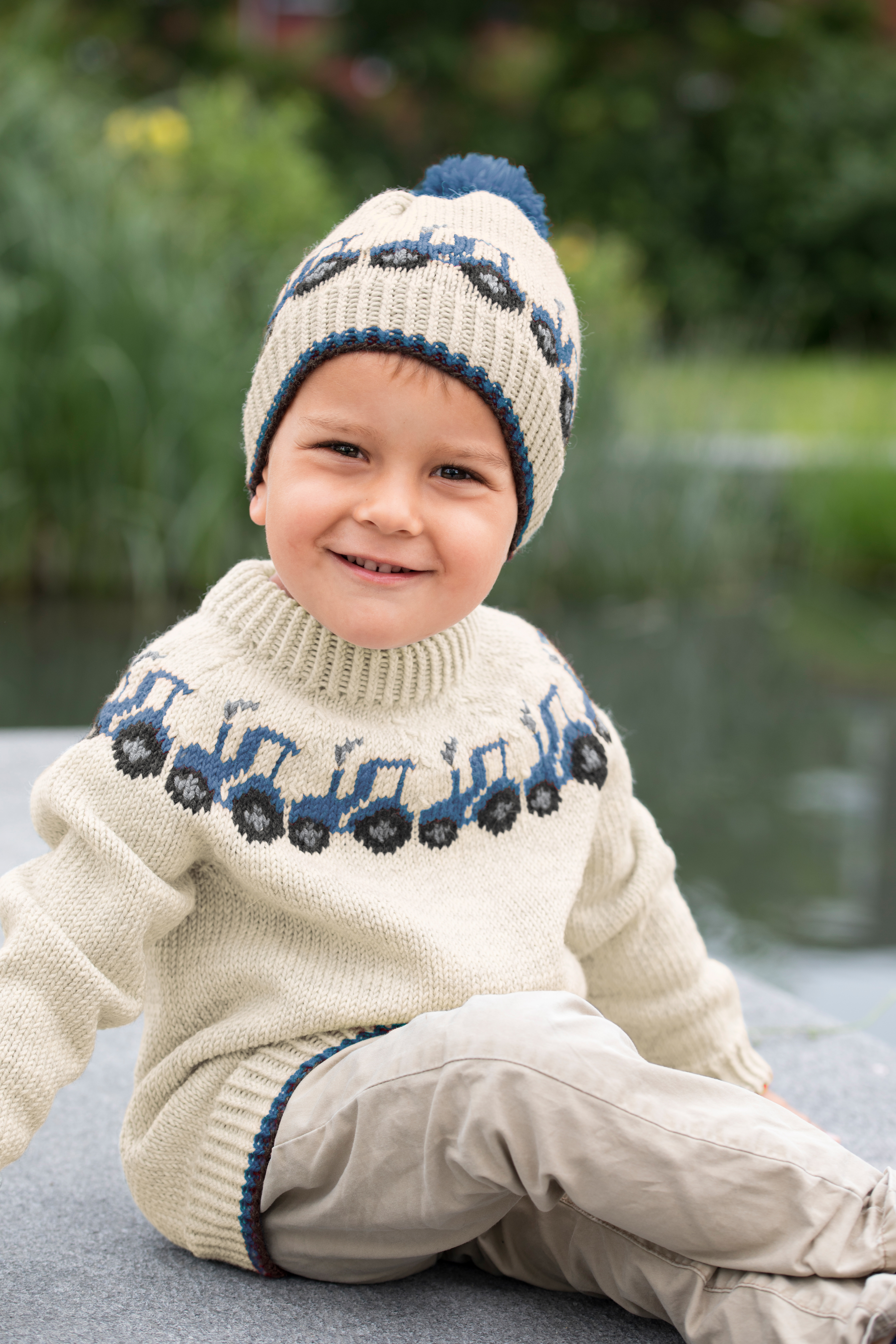 Ane Kydland ThomassenTraktor Genser