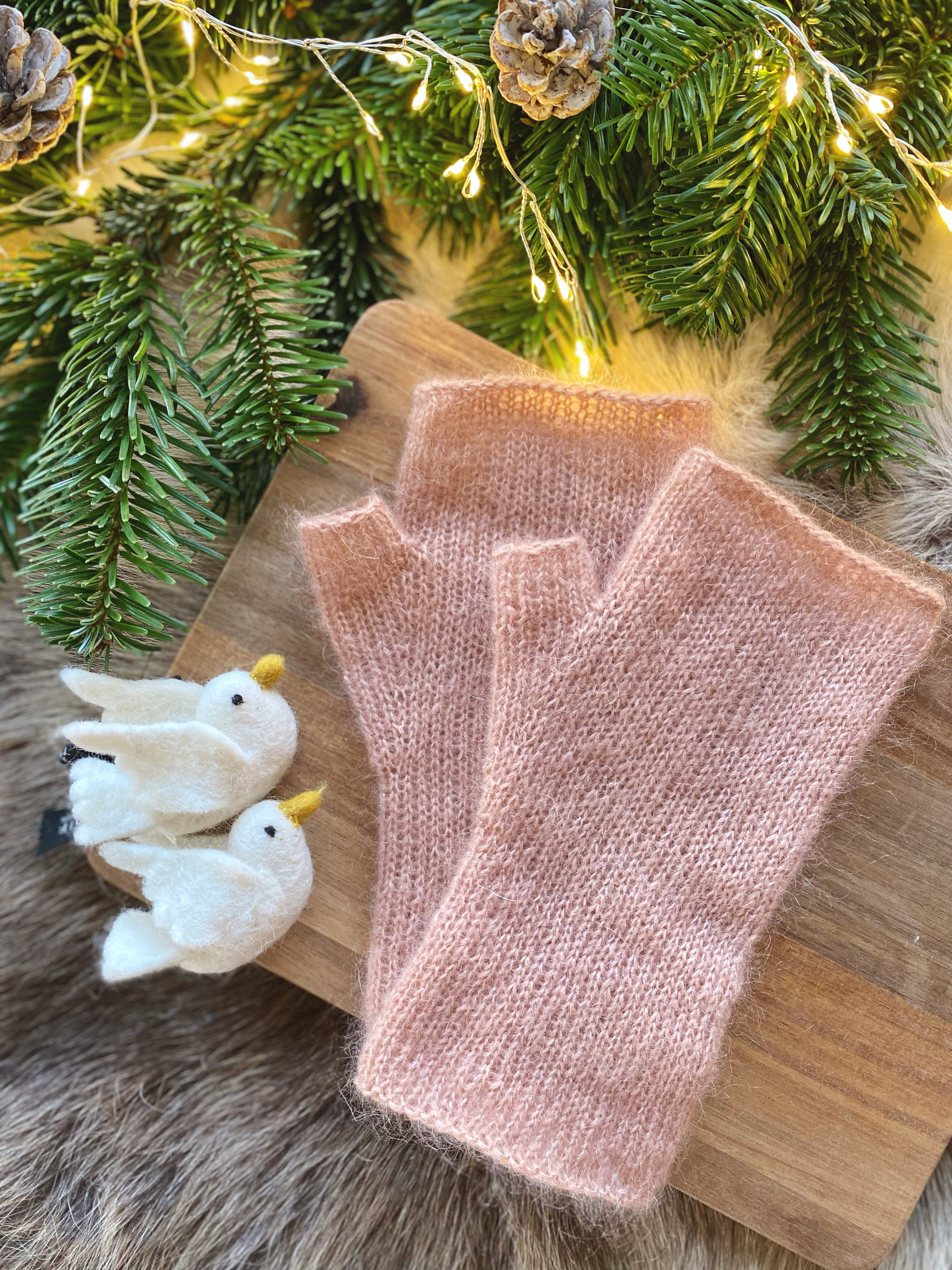 Hrönn Jónsdóttir Lunia Pulsvanter