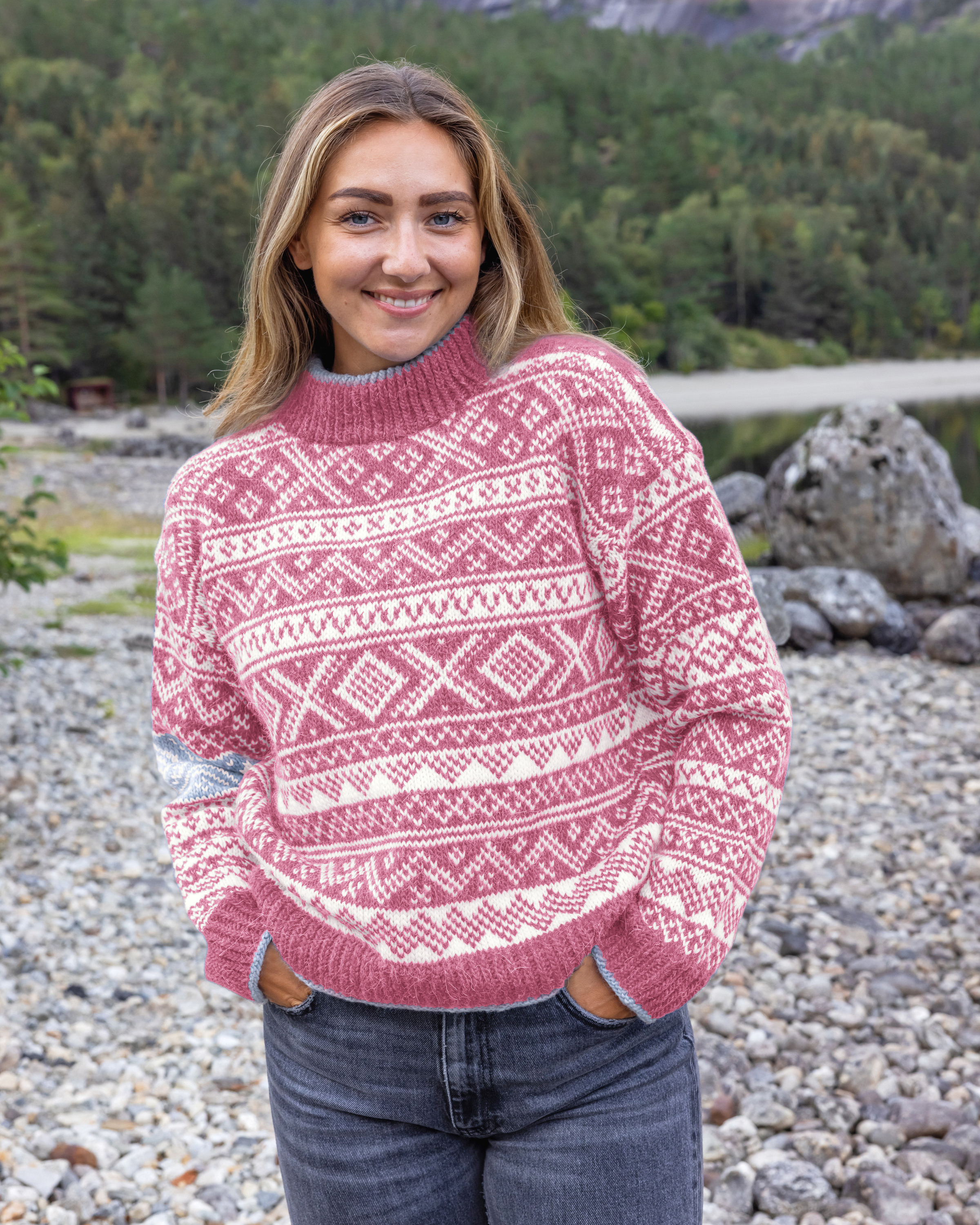 Hrönn JónsdóttirValle Genser