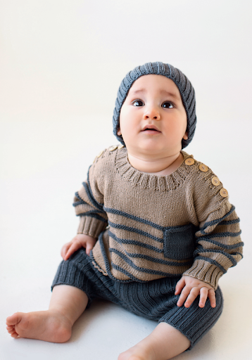 Kari HaugenGenser, topp, knebukse, lue, sokker & teppe