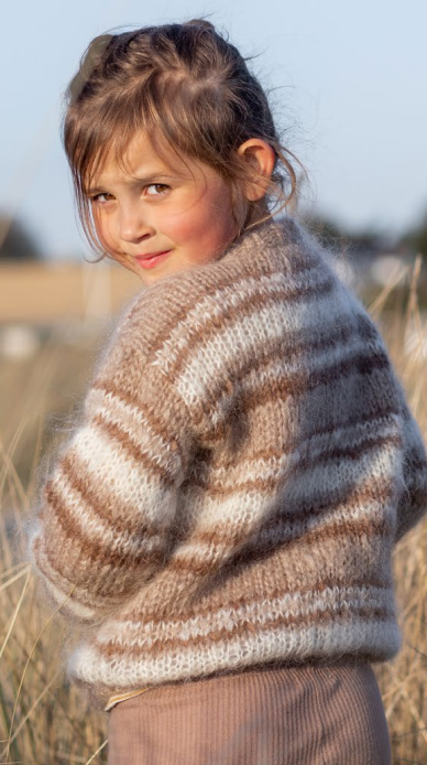 Iselin HafseldCamilla Genser Beige