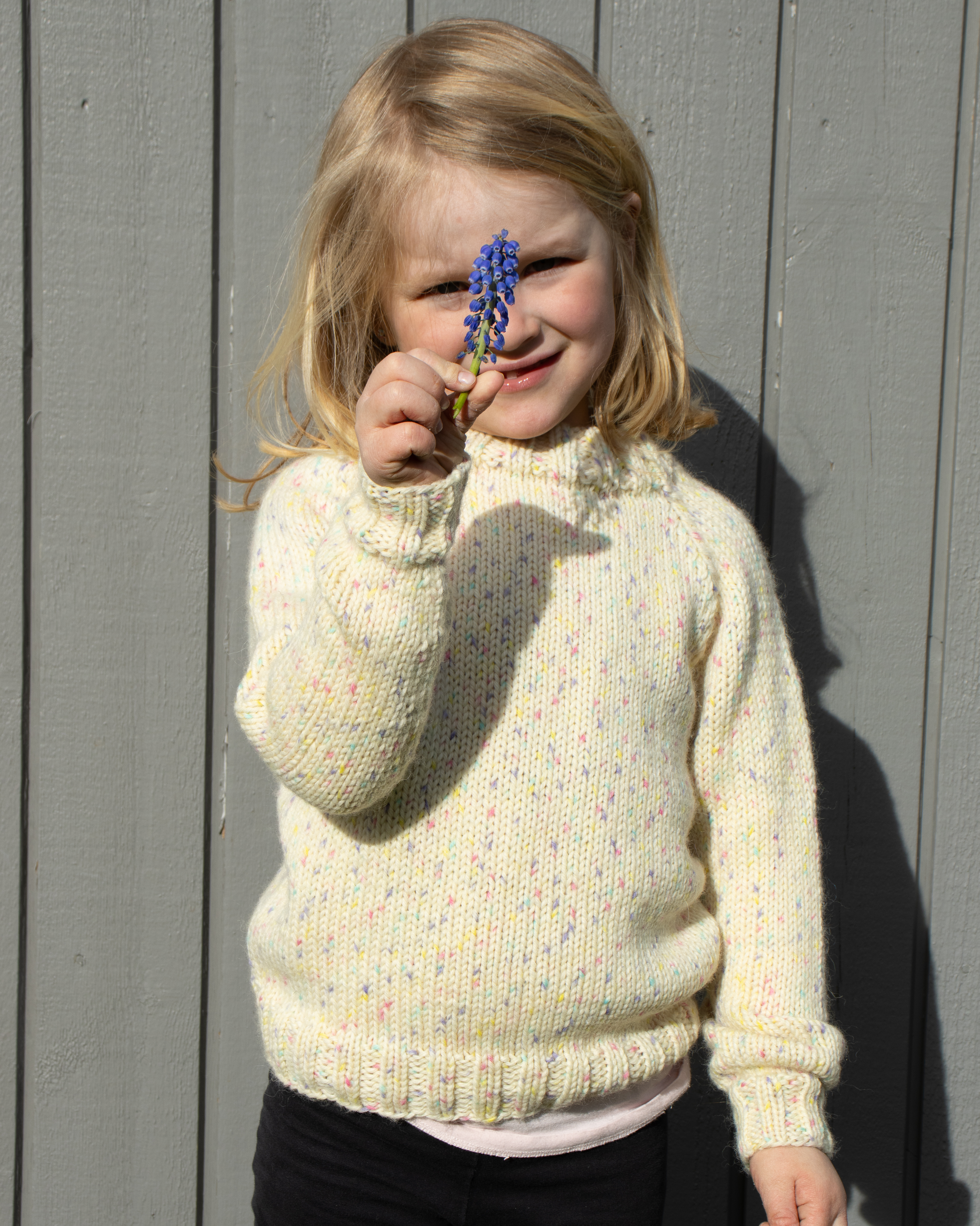 Eventyrlig Oppussing X House of YarnVærøy Genser