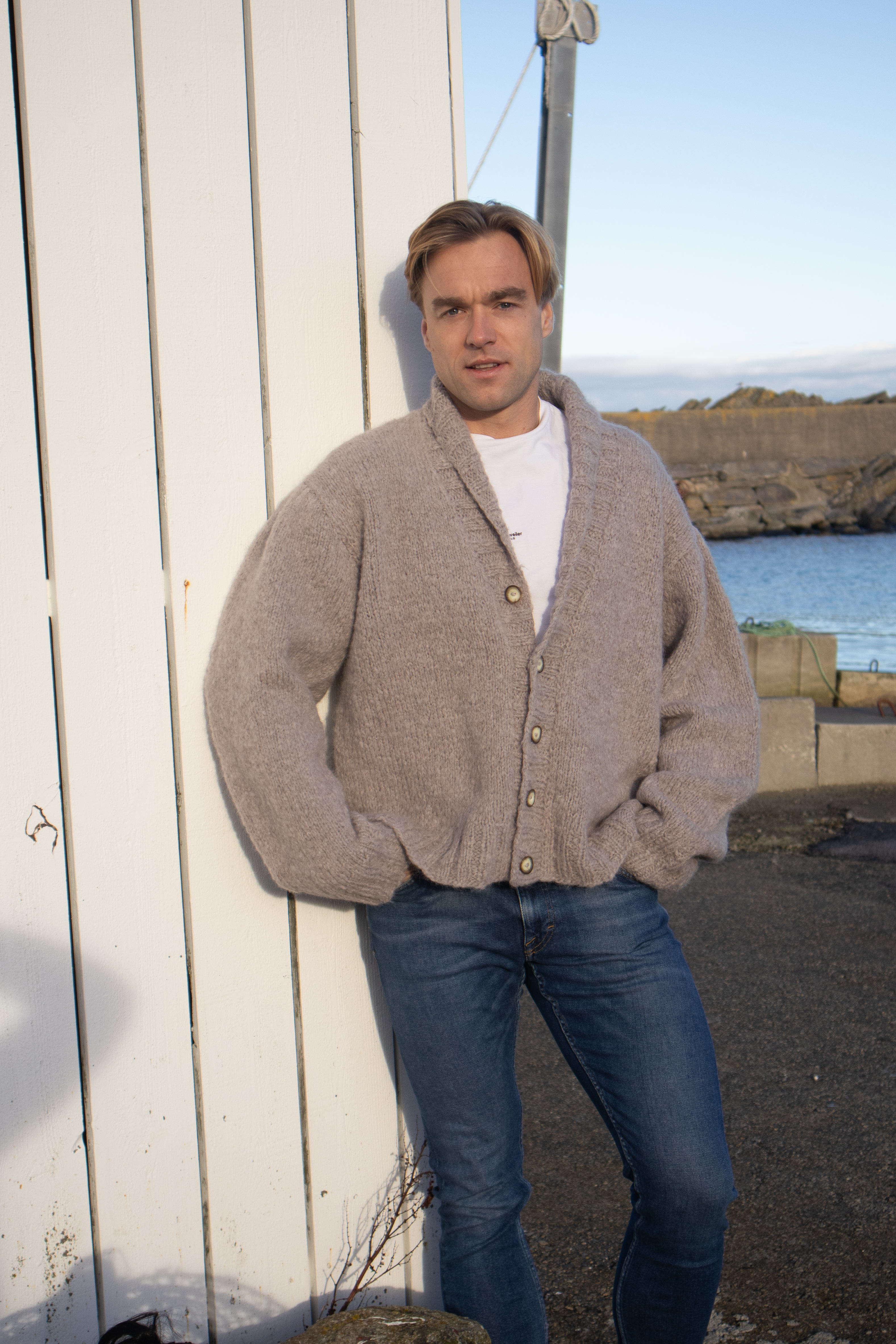 Ane Kydland ThomassenRisea Jakke