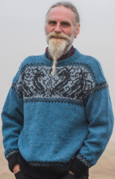 Kari HestnesNidhogg Herregenser