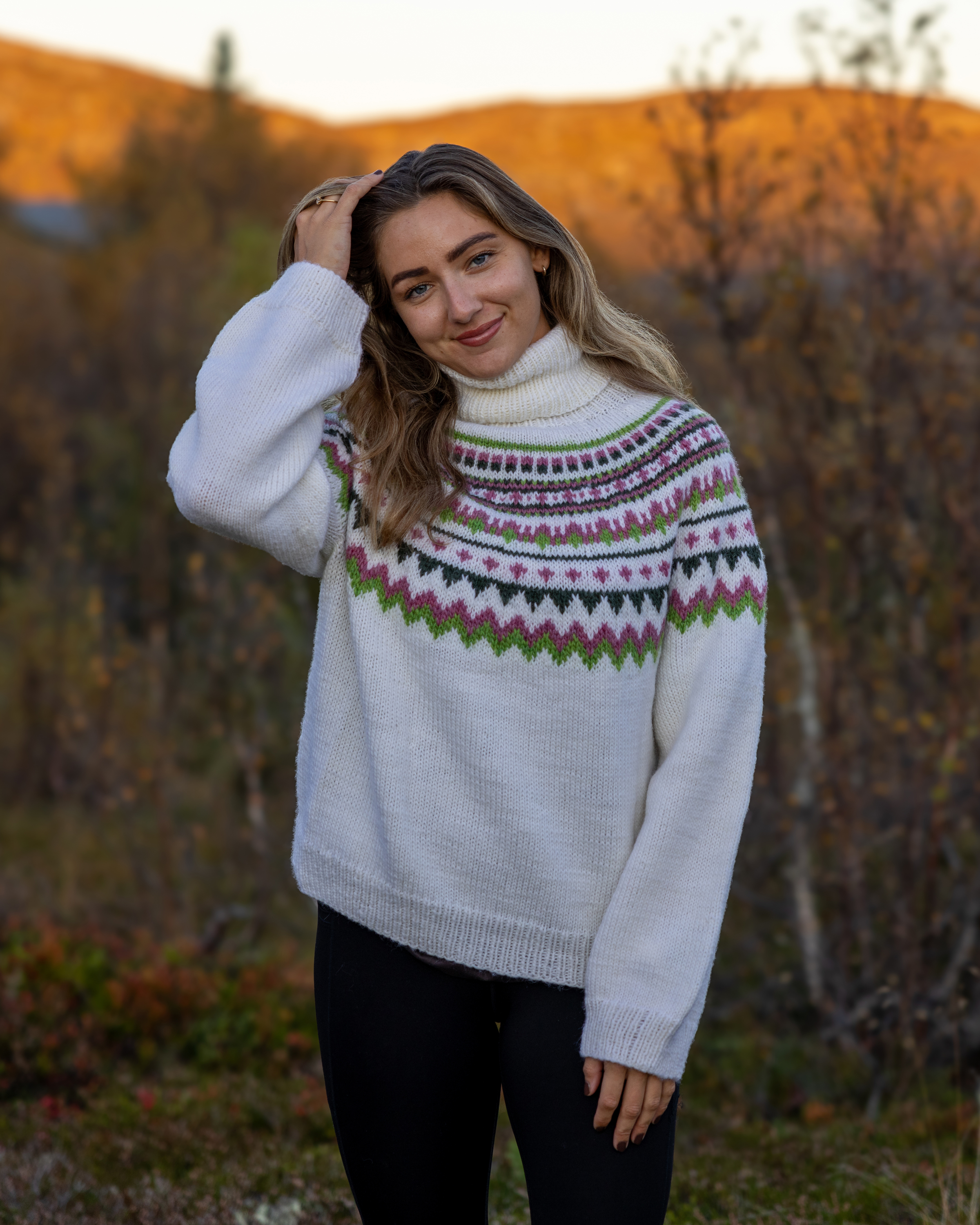 Brit Frafjord ØrstavikNillo Genser i Ulla