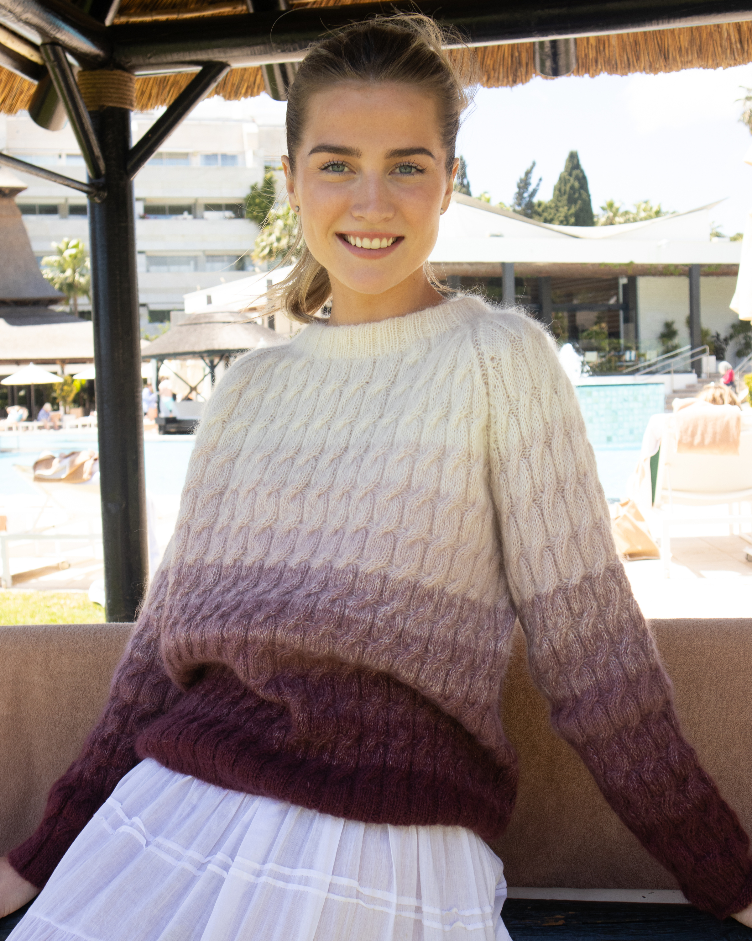 Brit Frafjord ØrstavikOmbre Genser