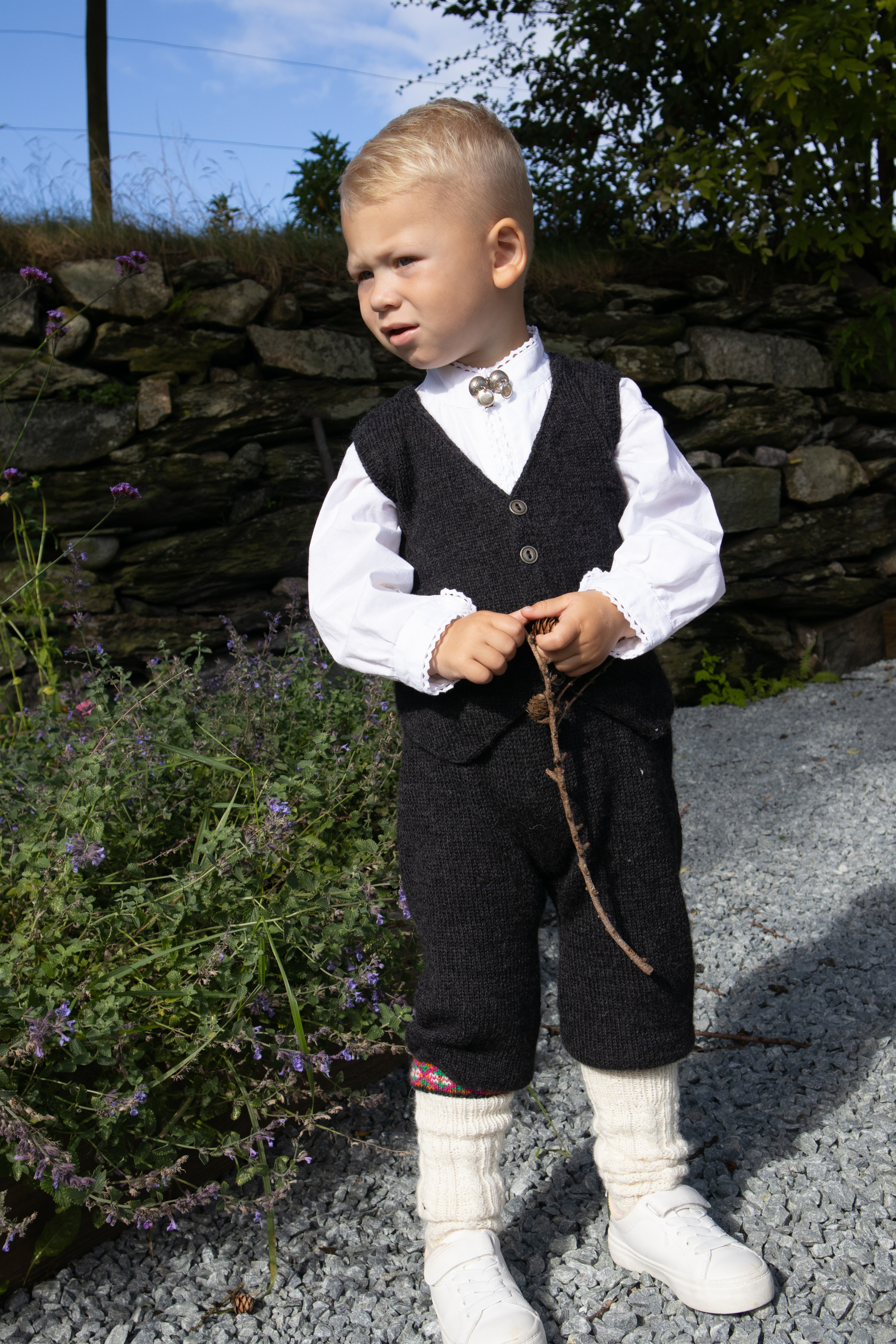 Brit Frafjord ØrstavikBykle nikkers & vest
