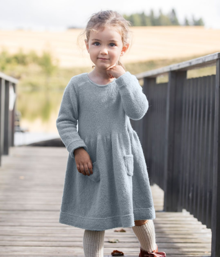 Anne-Kirsti EspenesKaroline Kjole og strømper