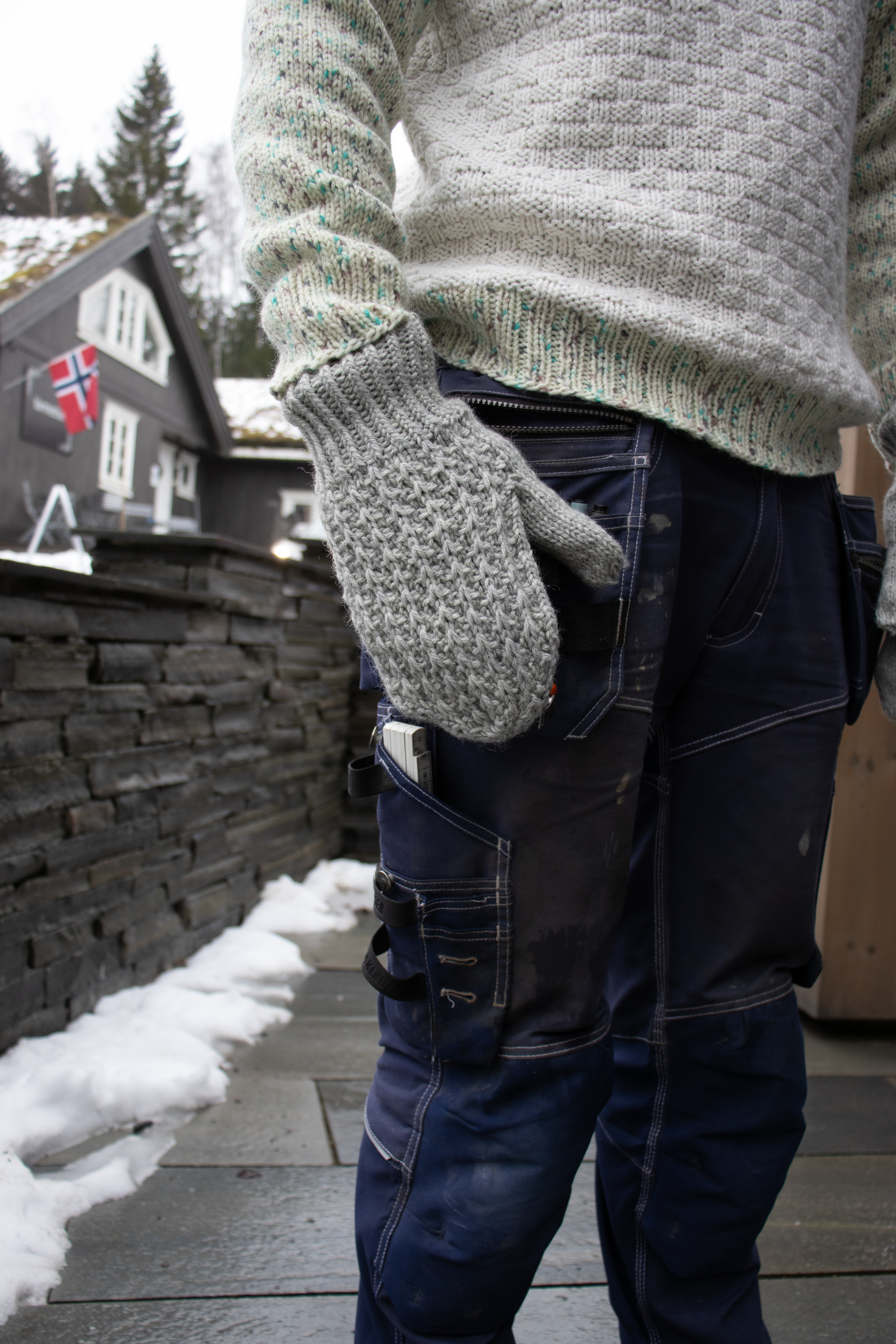 Eventyrlig Oppussing X House of YarnEventyrlig Votter