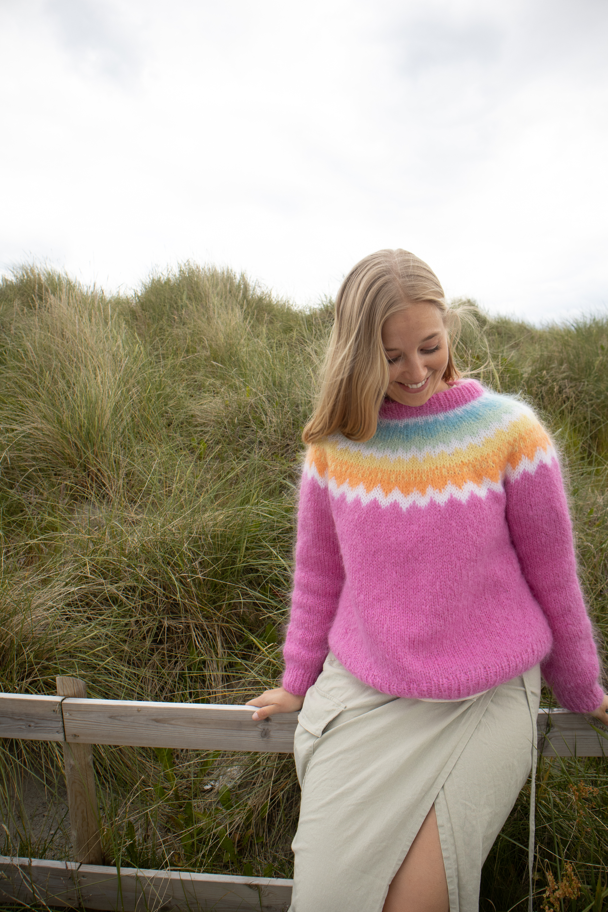 Mari Kalberg SkjævelandLolly Genser